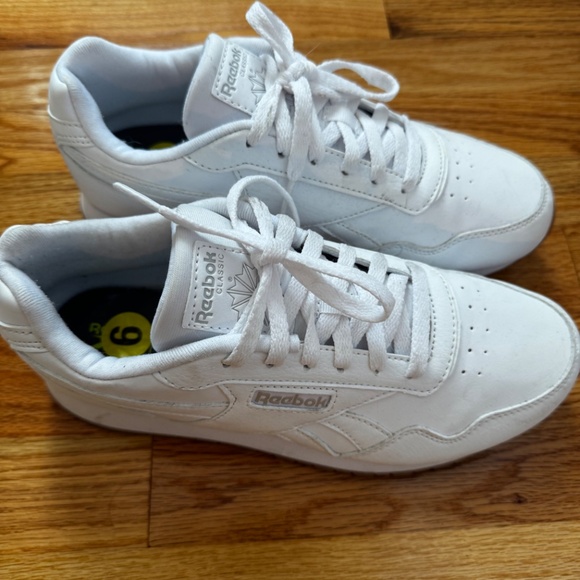 Reebok Classic Glide Sneakers Women's - Picture 2 of 6